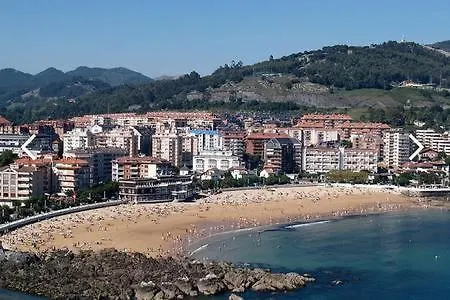 Castro Holidays - Apto B Nuevo Centrico Con Garaje Gratis Castro Urdiales Exterior photo