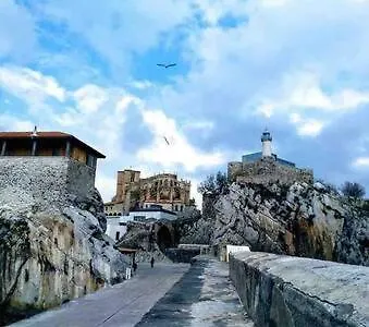 Castro Holidays - Apto B Nuevo Centrico Con Garaje Gratis Castro Urdiales Exterior photo