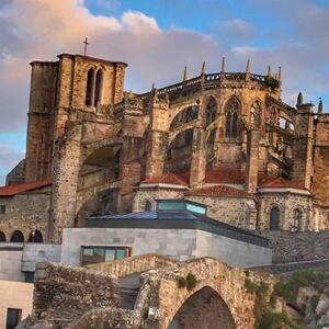 Castro Holidays - Apto B Nuevo Centrico Con Garaje Gratis * Castro Urdiales