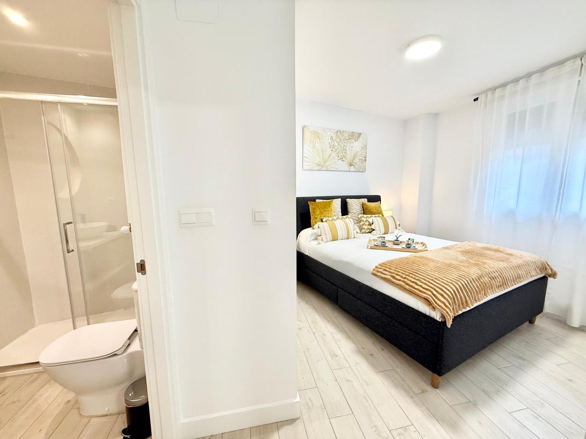 Castro Holidays - Apto B Nuevo Centrico Con Garaje Gratis Apartment Castro Urdiales