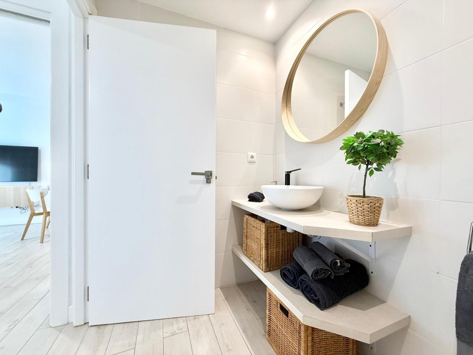 Castro Holidays - Apto B Nuevo Centrico Con Garaje Gratis Apartament